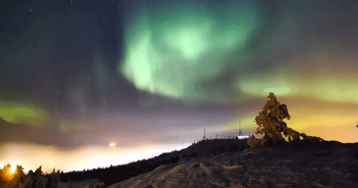 Ladakh Witnesses Rare Northern Lights, Leaving People Stunned. Okay, We’re Packing Bags Right Now